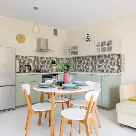 Mondrian Cracow - 2 Bedroom For Office By Renters شقة كراكوفيا